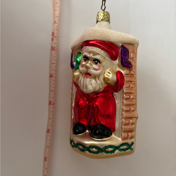 Santa Claus Holiday Ornament - Red and Green - Santa's Visit by E.M.Merck 1996 - Picture 6 of 7